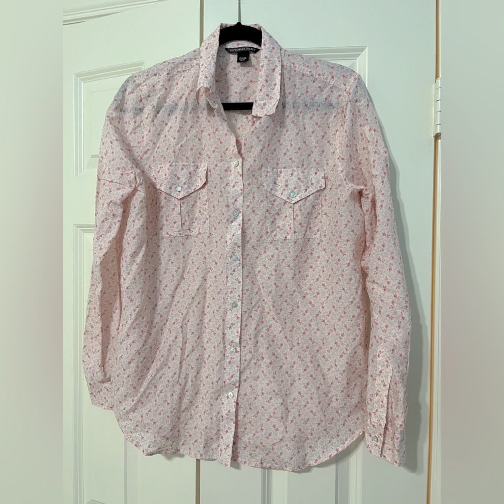 Victoria’s Secret Light Weight Sheer Shirt Silk Blend